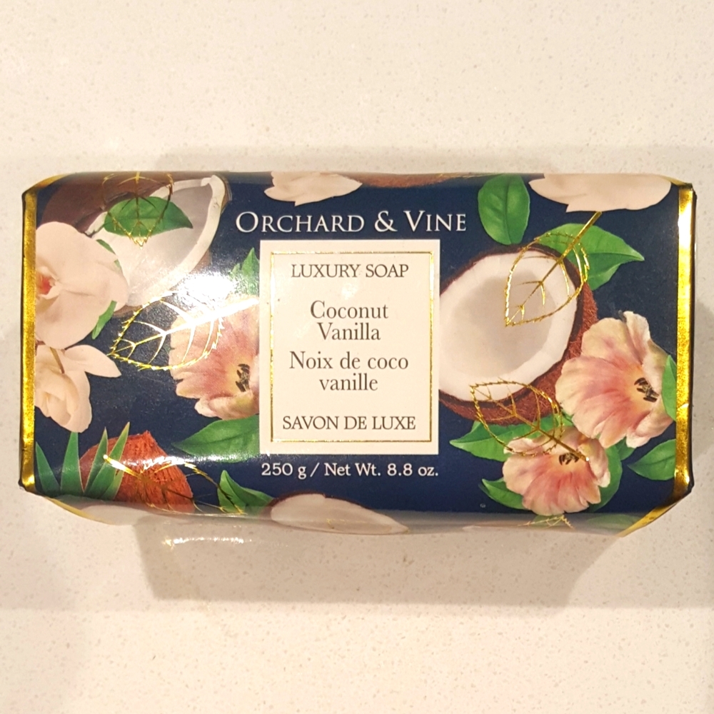 Orchard & Vine Luxury Bath Bar